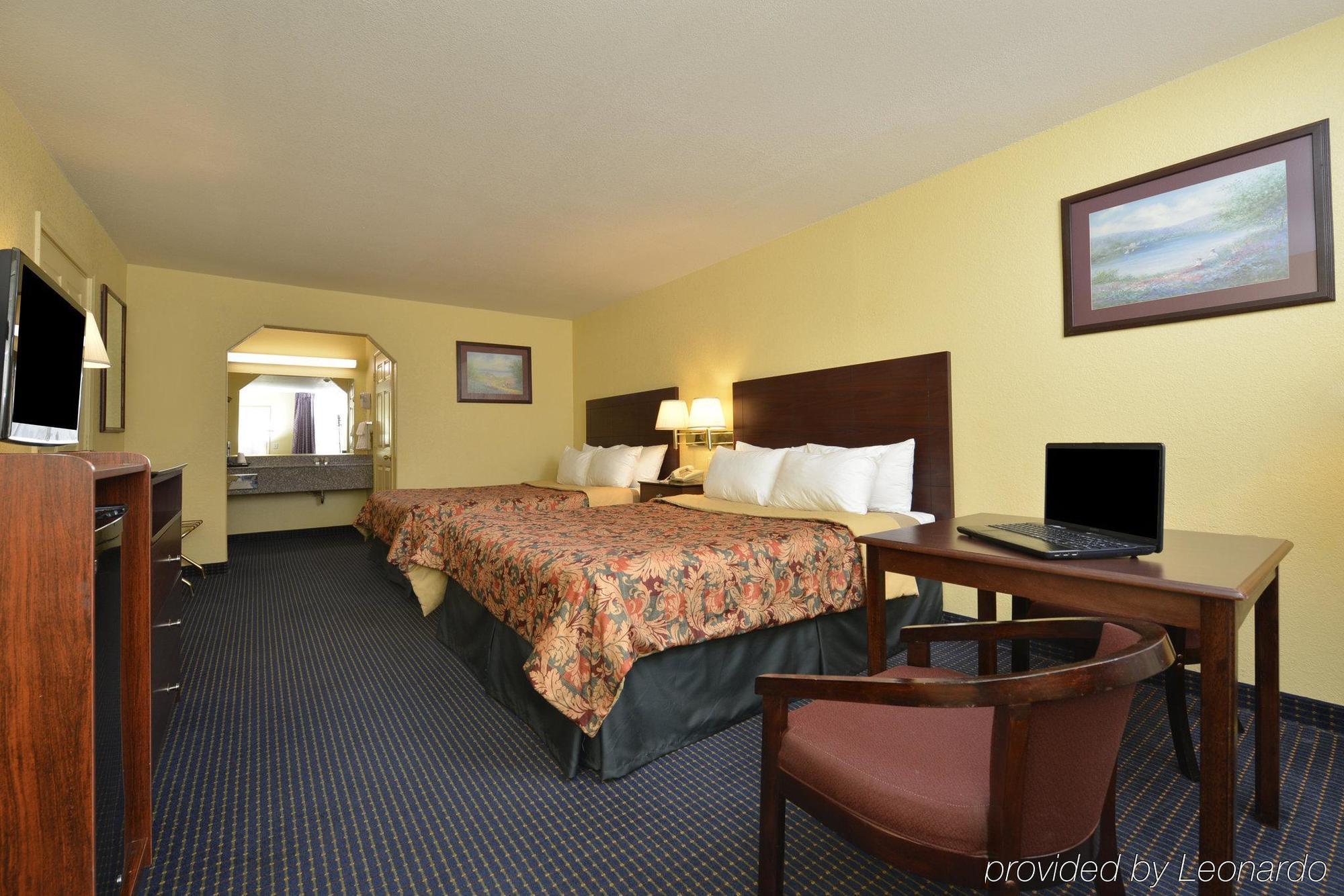 Days Inn Gun Barrel City Zewnętrze zdjęcie