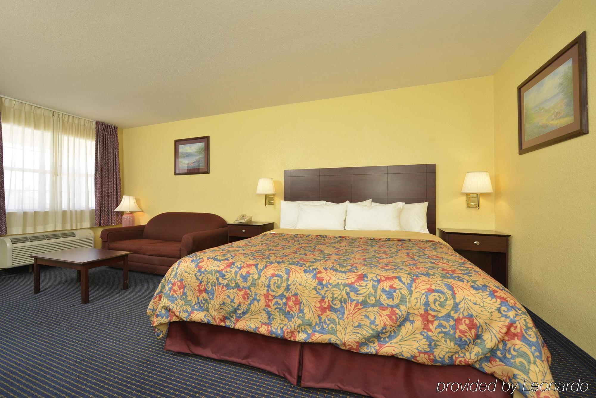 Days Inn Gun Barrel City Zewnętrze zdjęcie